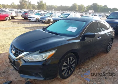 2017 Nissan Altima 2.5 Sv z USA, uszkodzony, nr VIN 1N4AL3APXHC235496